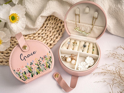 Coffret à bijoux personnalisé, coffret à bijoux avec fleur de naissance, cadeaux de mariage pour demoiselle d'honneur, coffret à bijoux de voyage avec nom, coffret à bijoux, cadeau d'anniversaire pour femme